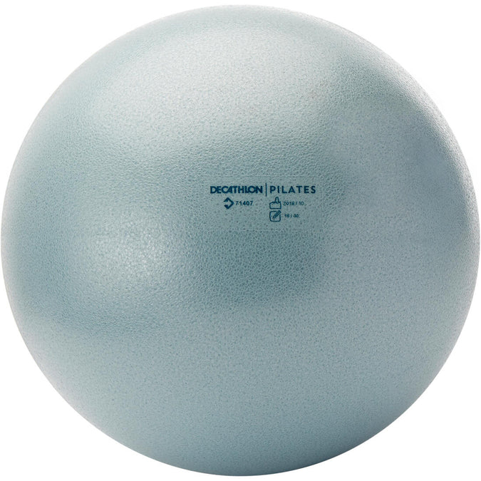 





Soft Ball - Light Blue (Diameter 220 mm) / Dark Blue (Diameter 260 mm), photo 1 of 3